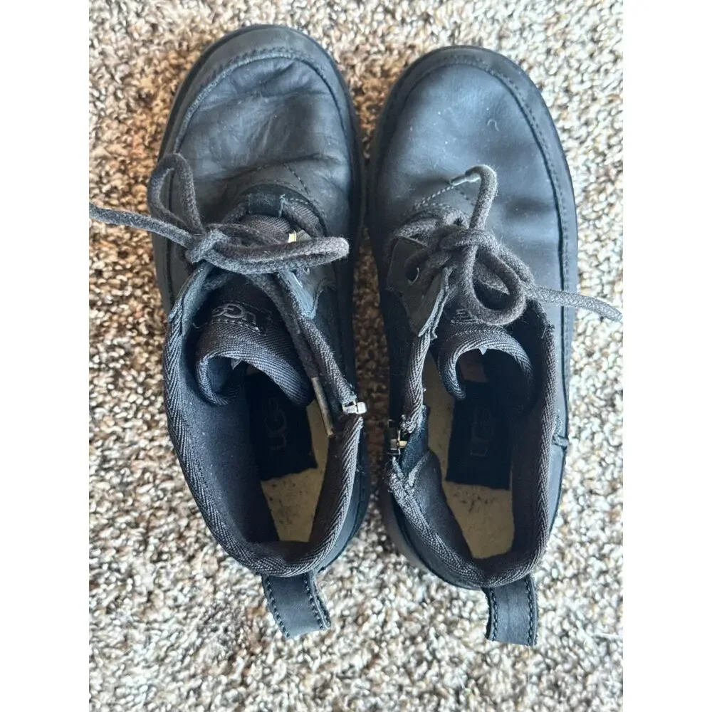 UGG Kids Black Leather Lace-Up Ankle Boots Side Zip Youth US 2
